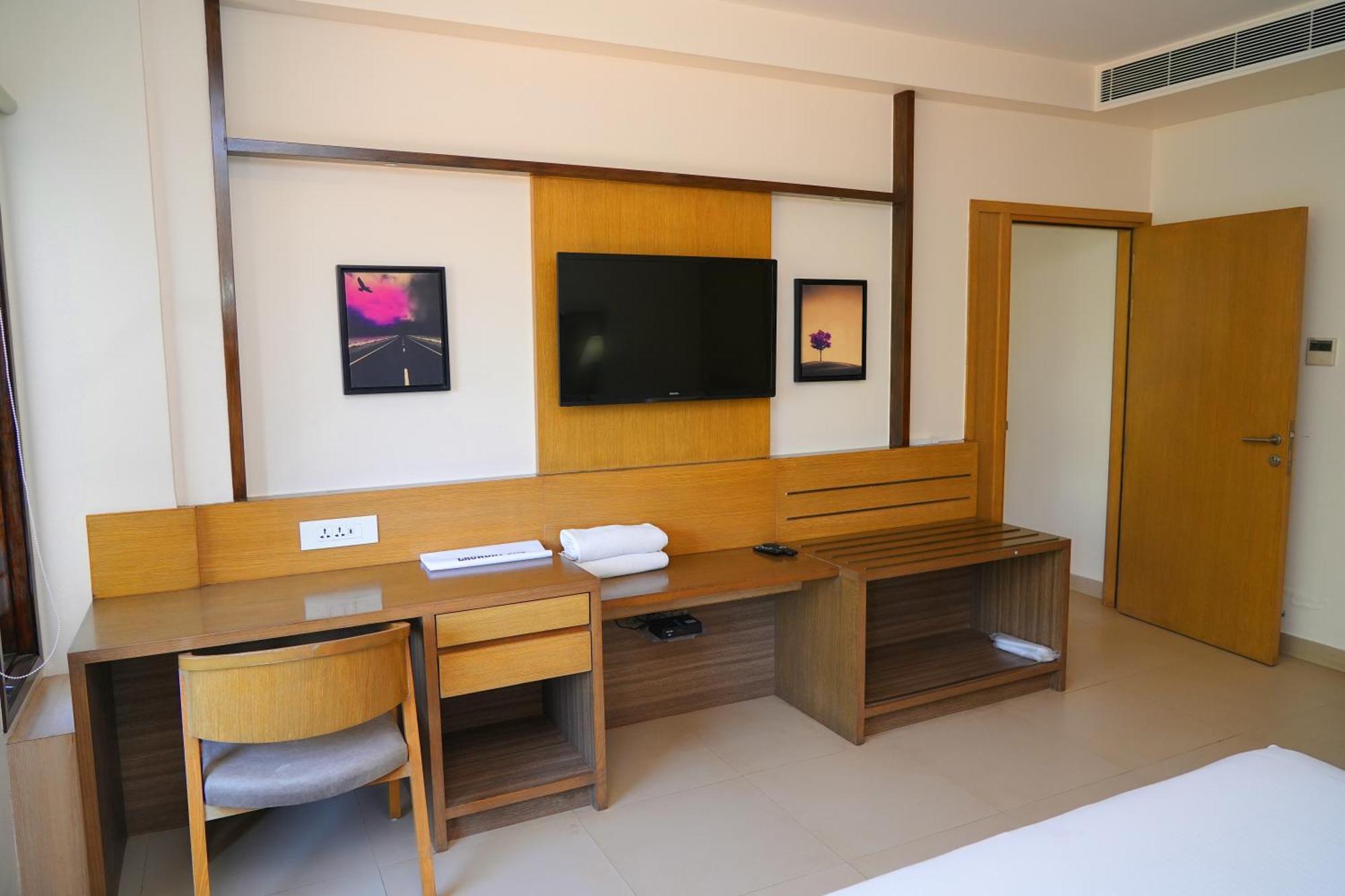 Purple Cloud Hotel Devanahalli Exterior foto