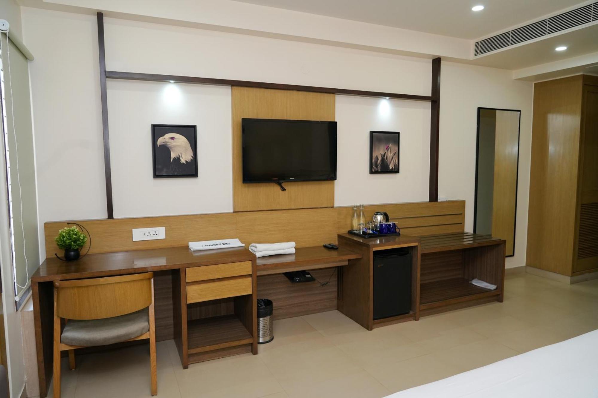Purple Cloud Hotel Devanahalli Exterior foto
